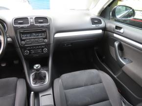 Volkswagen Golf  1.6 TDI 