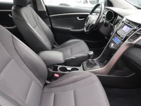 Hyundai i30  1.6 GDI 