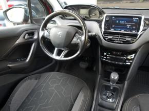 Peugeot 2008  1.2 PureTech 