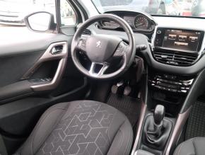 Peugeot 2008  1.2 PureTech 