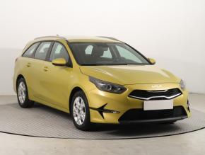 Kia Ceed  1.5 T-GDI MHEV 