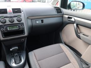 Volkswagen Touran  2.0 TDI Cross 