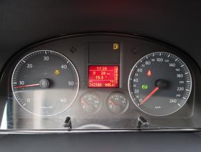 Volkswagen Touran  2.0 TDI Cross 