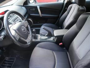 Mazda 6  2.0 DI 