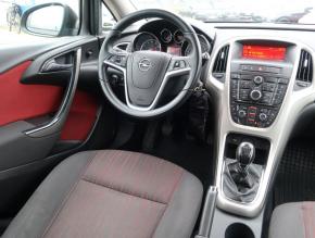 Opel Astra  1.4 T 