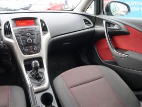 Opel Astra  1.4 T 