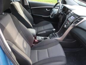 Hyundai i30  1.6 MPI 