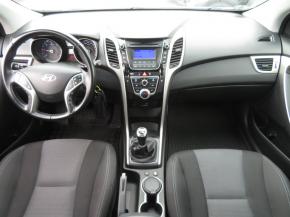 Hyundai i30  1.6 CRDi 