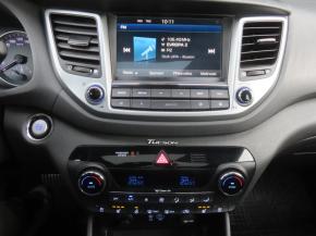 Hyundai Tucson  2.0 CRDi 