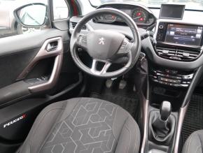 Peugeot 2008  1.2 PureTech 