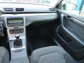 Volkswagen Passat  2.0 TDI 