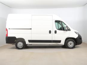 Peugeot Boxer  2.2 BlueHDi . 