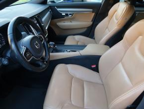 Volvo V90 Cross Country  D4 2.0 AWD 