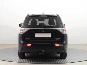 Mitsubishi Outlander  2.2 DI-D 