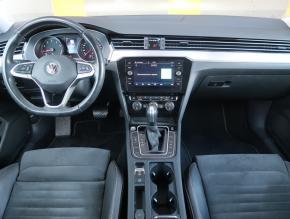 Volkswagen Passat  2.0 TSI Elegance 