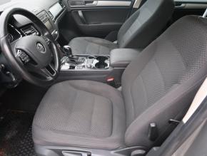 Volkswagen Touareg  3.0 TDI Business 