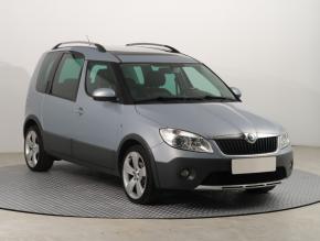 Škoda Roomster  1.2 TSI Scout 