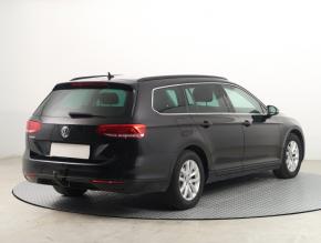 Volkswagen Passat  2.0 TDI 