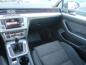 Volkswagen Passat  2.0 TDI 