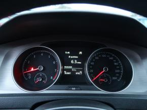 Volkswagen Golf  1.2 TSI 