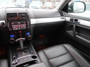 Volkswagen Touareg  3.0 TDI 