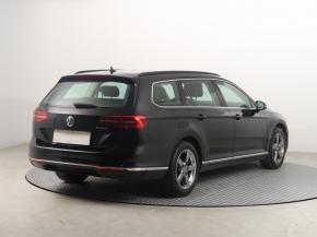 Volkswagen Passat  2.0 TDI 