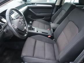 Volkswagen Passat  2.0 TDI 