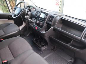 Peugeot Boxer  2.0 BlueHDi 