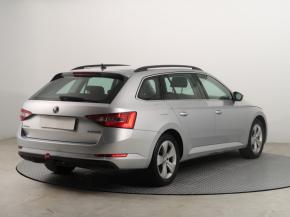 Škoda Superb  2.0 TDI 