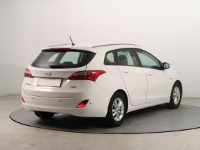 Hyundai i30  1.6 MPI 