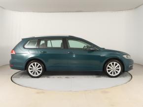 Volkswagen Golf  1.0 TSI 