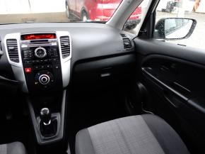 Kia Venga  1.6 CVVT 