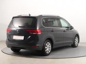 Volkswagen Touran  1.5 TSI 