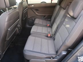 Volkswagen Touran  1.5 TSI 