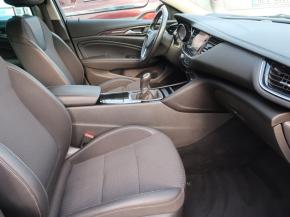 Opel Insignia  2.0 CDTI 