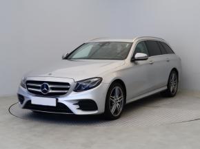 Mercedes-Benz E  E 220 d 4MATIC AMG Paket 