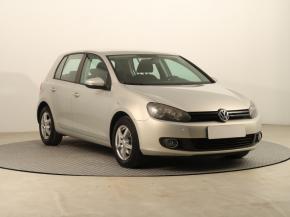 Volkswagen Golf  1.2 TSI 