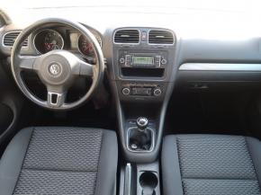 Volkswagen Golf  1.2 TSI 