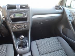 Volkswagen Golf  1.2 TSI 