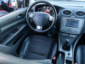 Ford Focus  2.0 16V 