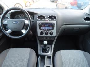 Ford Focus  1.6 16V 