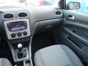 Ford Focus  1.6 16V 