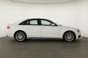 Audi A4  2.0 TDI S-Line 