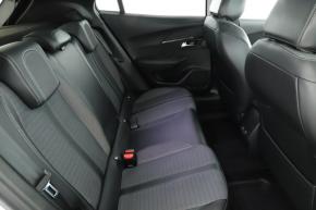 Peugeot 2008  1.5 BlueHDi Allure 