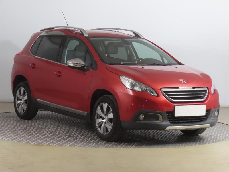 Peugeot 2008  1.2 PureTech