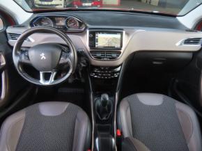 Peugeot 2008  1.2 PureTech 