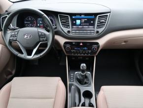 Hyundai Tucson  1.7 CRDi Style 