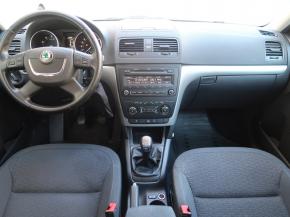 Škoda Yeti  1.8 TSI Experience 