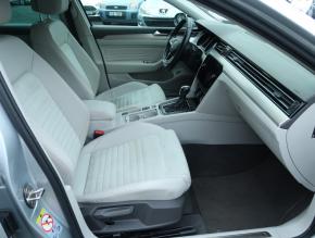 Volkswagen Passat  2.0 TDI Elegance 