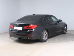 BMW 5  525d 